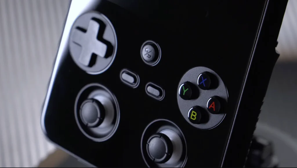 Anbernic Reveals The RG477V, A New Vertical Handheld With a Sleek Design 1 Anbernic RG477V