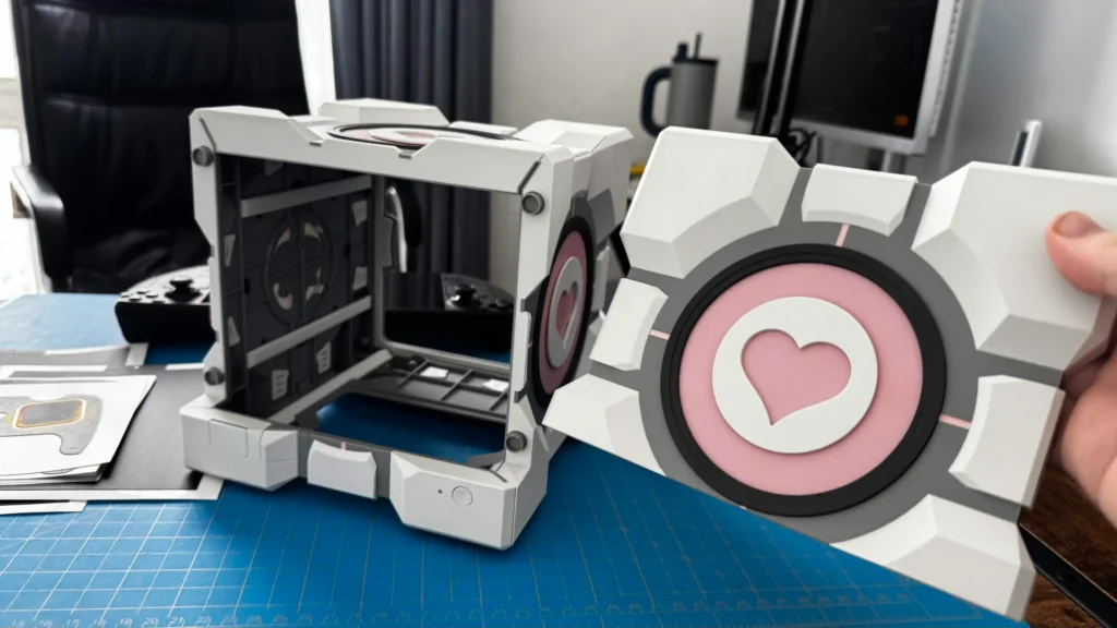CompanionCubeSteamMachineSkin2