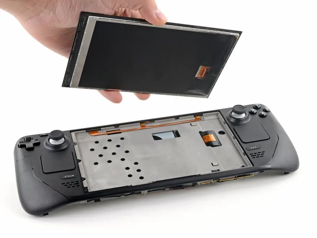 Valve Will Continue to Supply Steam Deck LCD Parts to iFixit 1 Steam Deck LCD