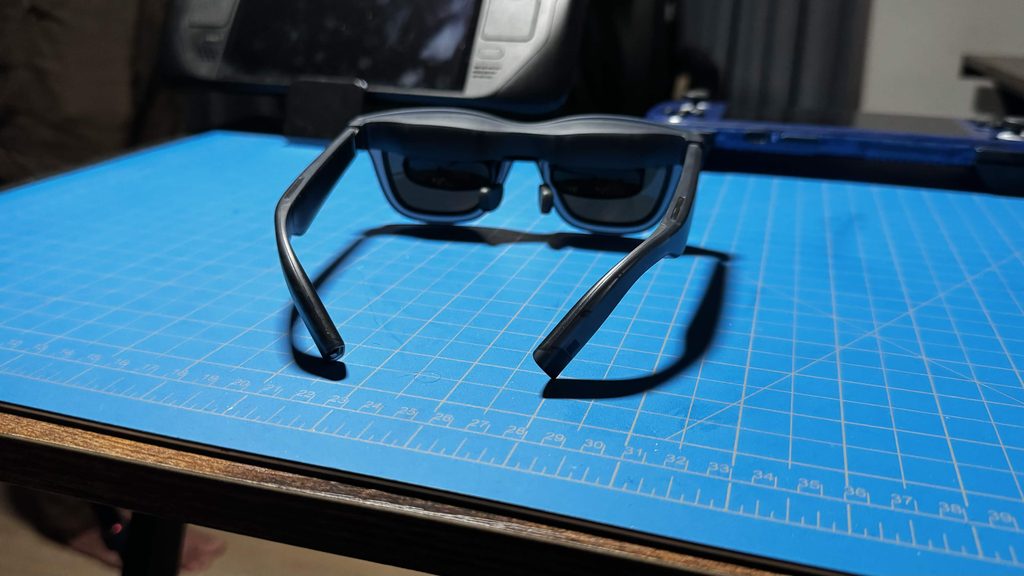 XREAL xbx a01+ Review - XR Glasses That Feel Unreal For The Price Tag 2 XREALxbxa01Back